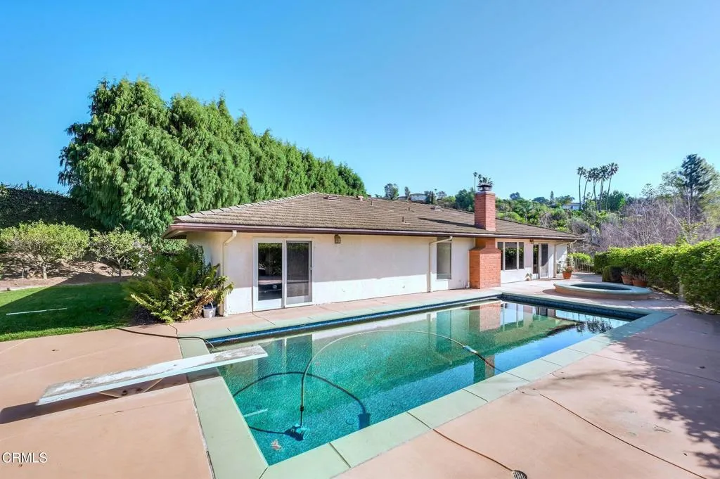 821 Trueno Avenue, Camarillo, California 93010 home-pic-21