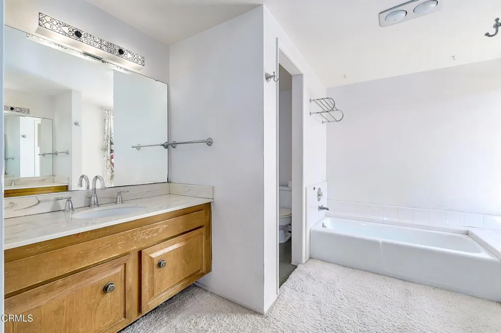821 Trueno Avenue, Camarillo, California 93010 home-pic-4