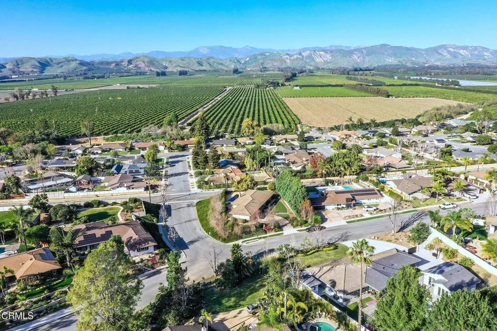 821 Trueno Avenue, Camarillo, California 93010 home-pic-27