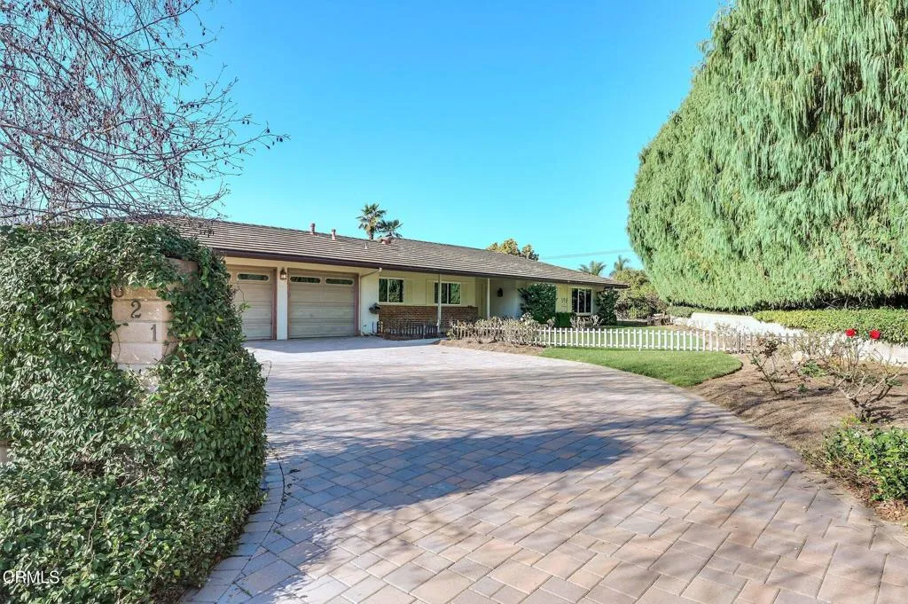 821 Trueno Avenue, Camarillo, California 93010 home-pic-1