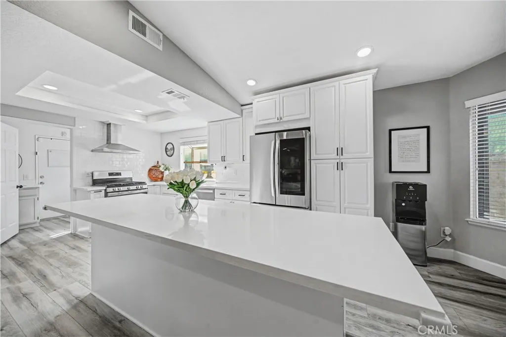 1329 Limonite, Hemet, California 92543 home-pic-9
