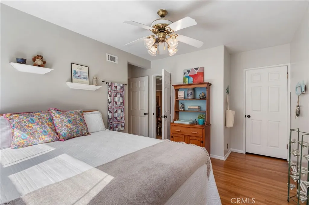 6127 Laurelgrove, Valley Glen, California 91606 home-pic-22