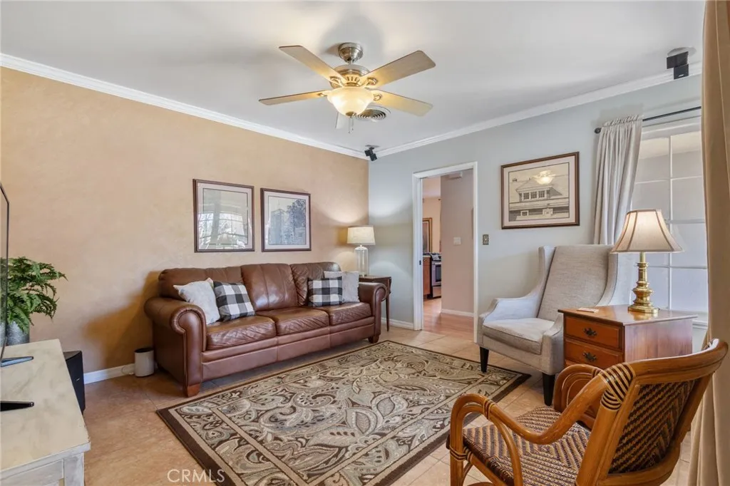 6127 Laurelgrove, Valley Glen, California 91606 home-pic-17
