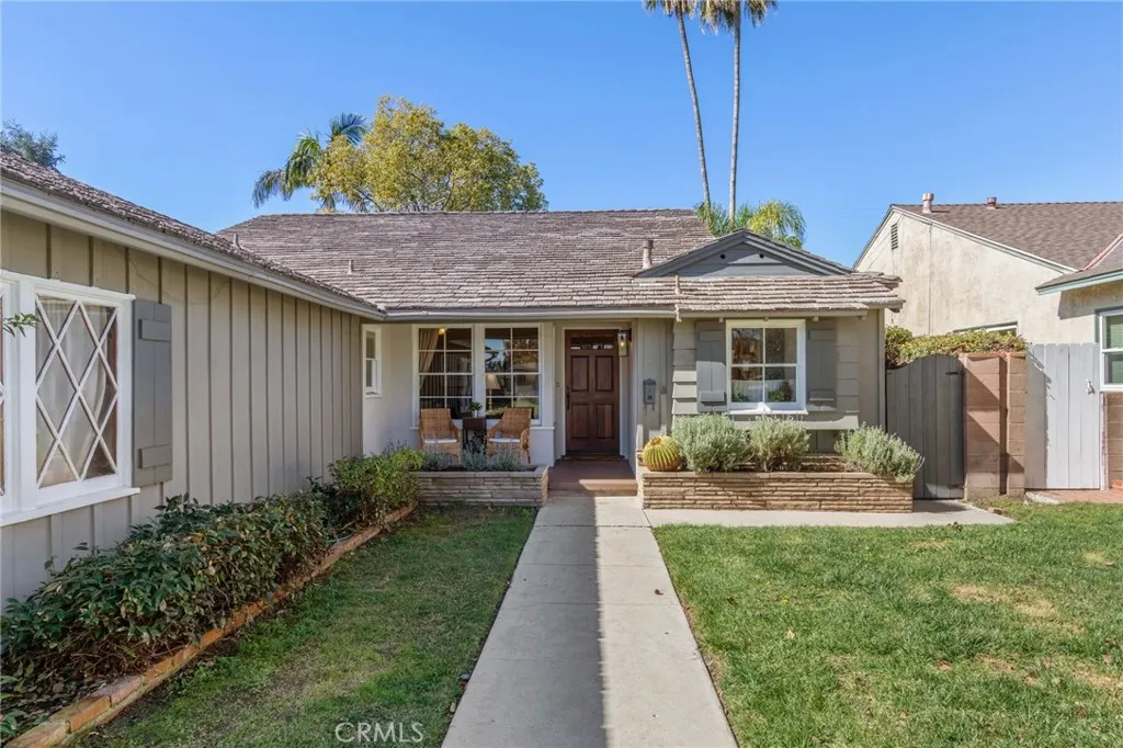 6127 Laurelgrove, Valley Glen, California 91606 home-pic-3