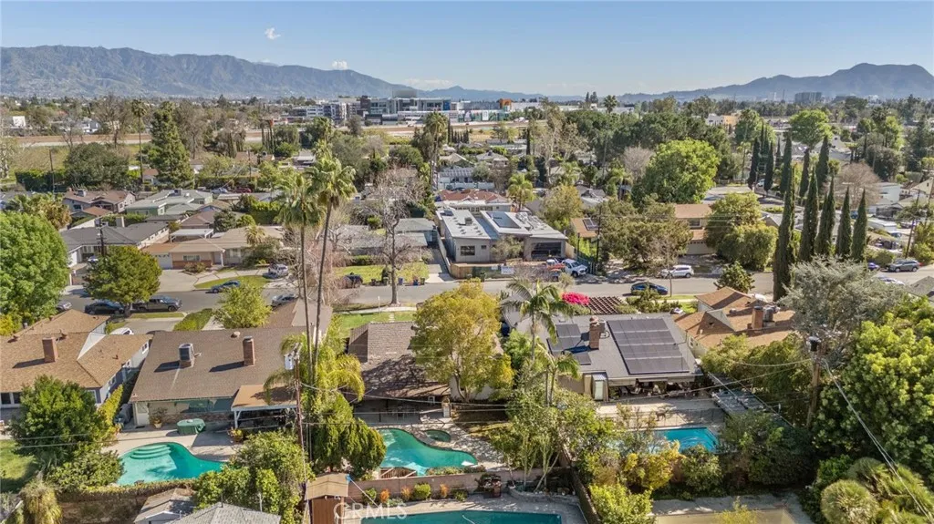 6127 Laurelgrove, Valley Glen, California 91606 home-pic-34