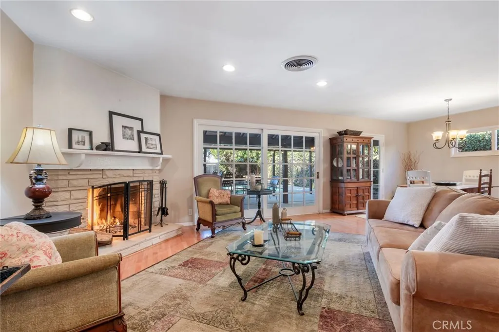 6127 Laurelgrove, Valley Glen, California 91606 home-pic-6