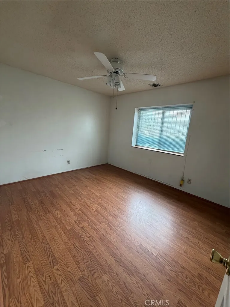 11497 2nd Avenue, Hesperia, California 92345 home-pic-14