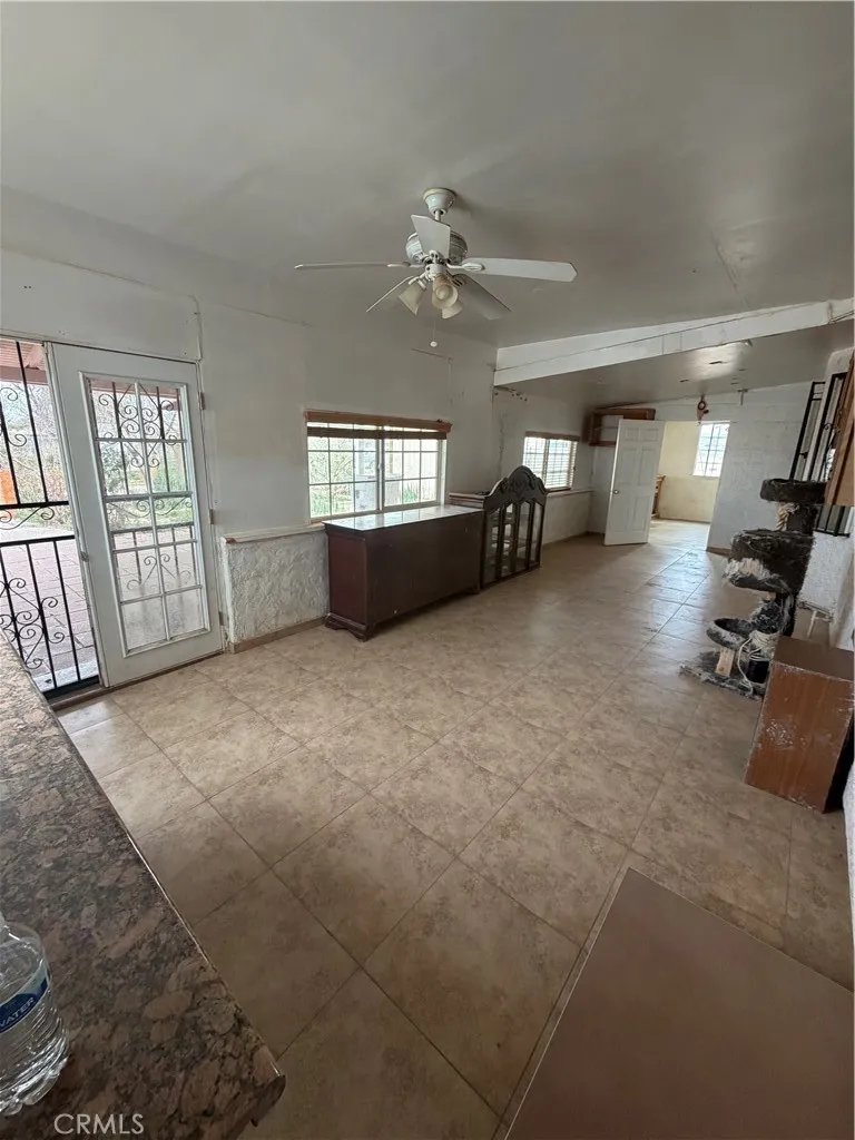 11497 2nd Avenue, Hesperia, California 92345 home-pic-9