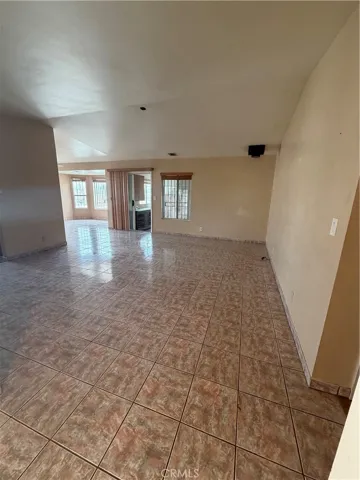 11497 2nd Avenue, Hesperia, California 92345