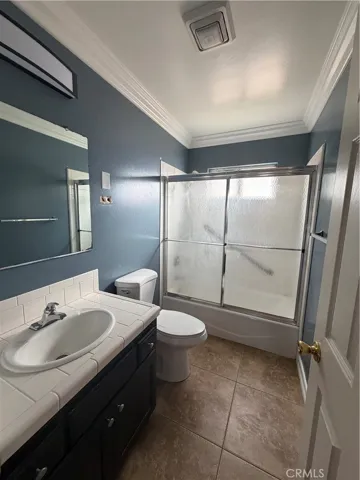 11497 2nd Avenue, Hesperia, California 92345