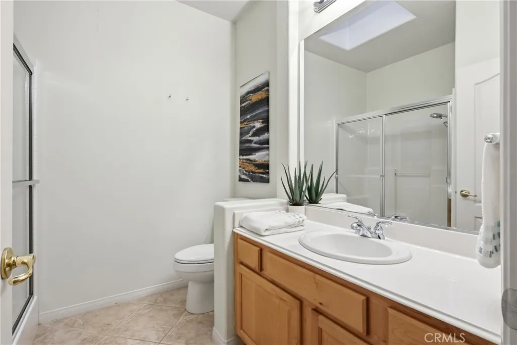 24164 Calle Artino, Murrieta, California 92562 home-pic-15