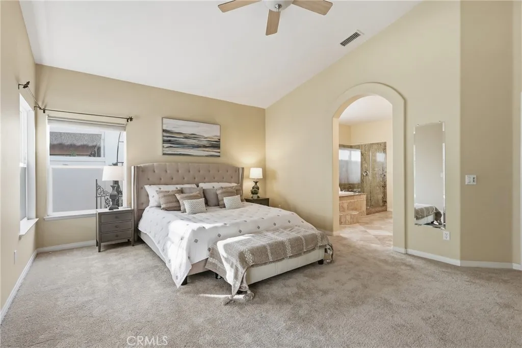 24164 Calle Artino, Murrieta, California 92562 home-pic-17