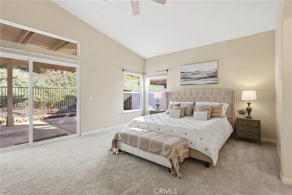 24164 Calle Artino, Murrieta, California 92562 home-pic-16