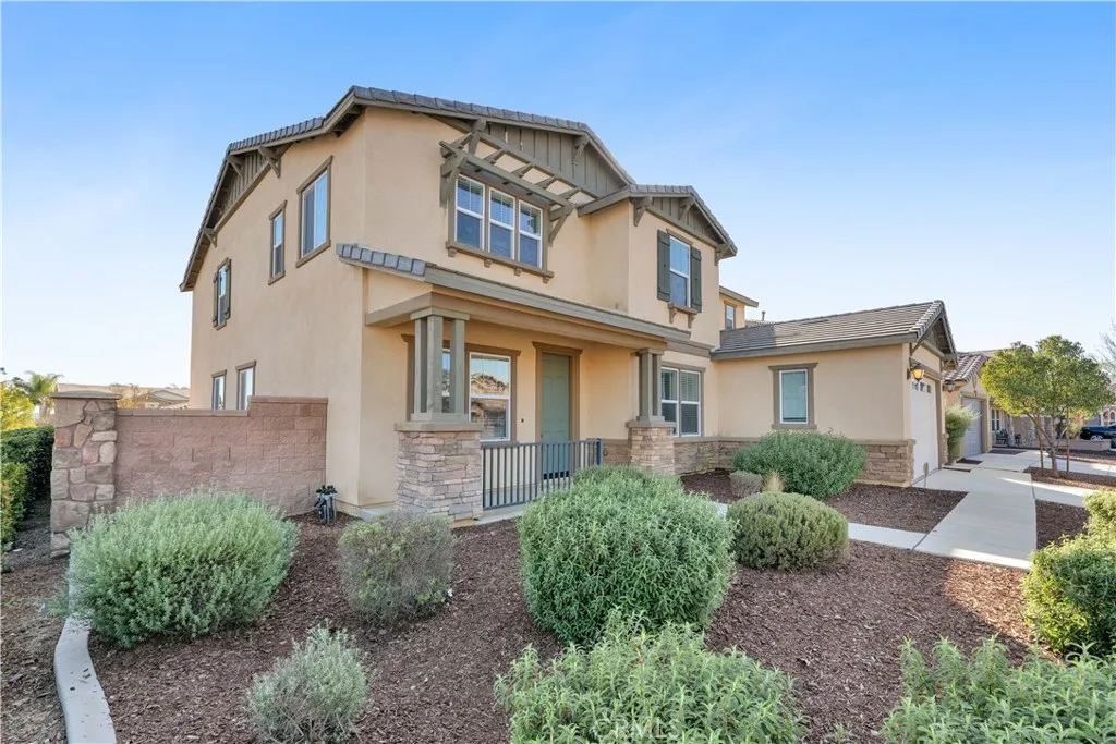 30183 Redding, Murrieta, California 92563 home-pic-3