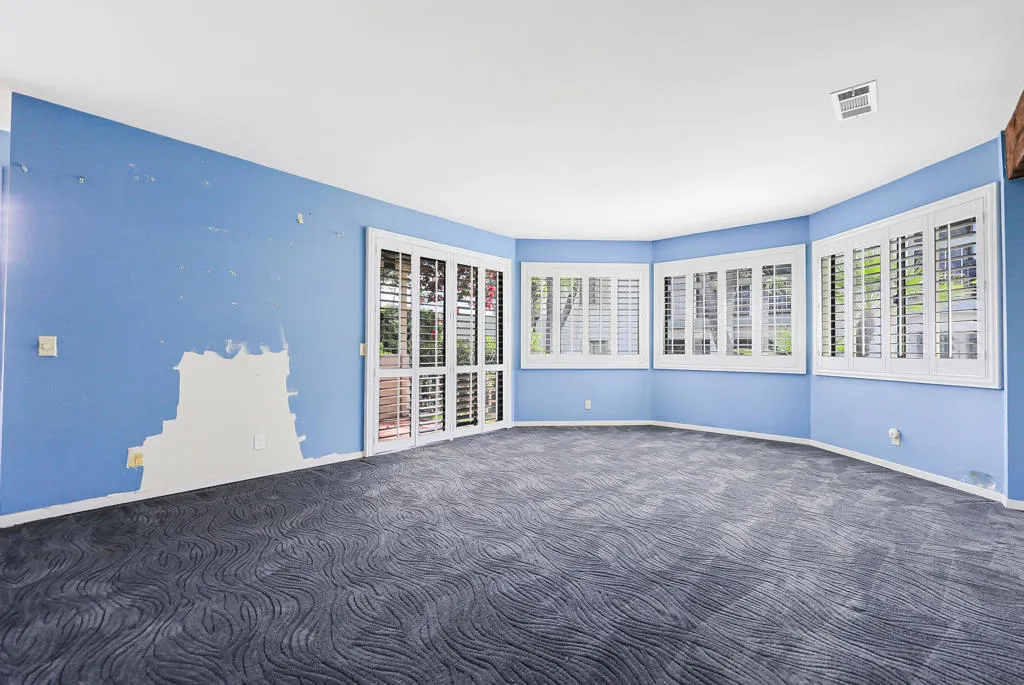2023 N Via Miraleste Unit  home-pic-10