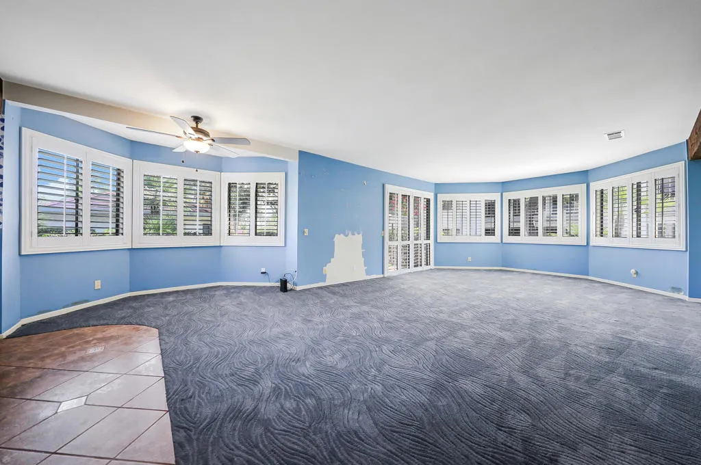 2023 N Via Miraleste Unit  home-pic-7
