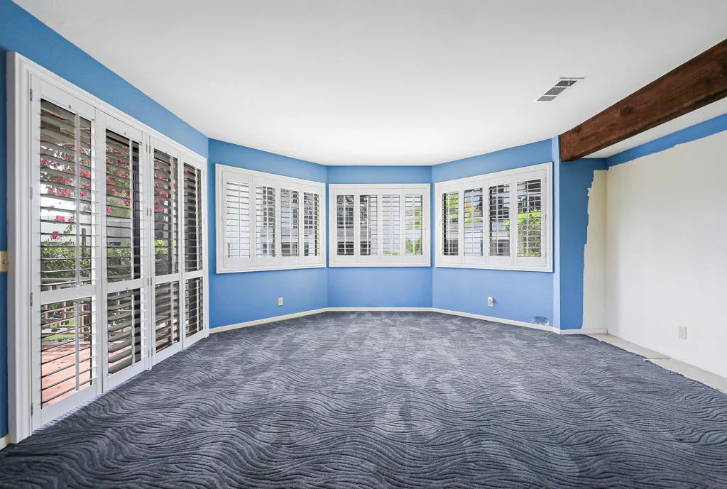 2023 N Via Miraleste Unit  home-pic-13