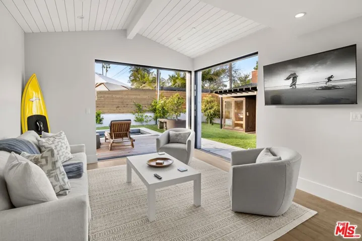 Guest House Living Room