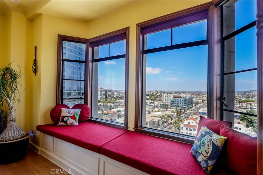 800 E Ocean Boulevard 1010, Long Beach, California 90802 home-pic-6
