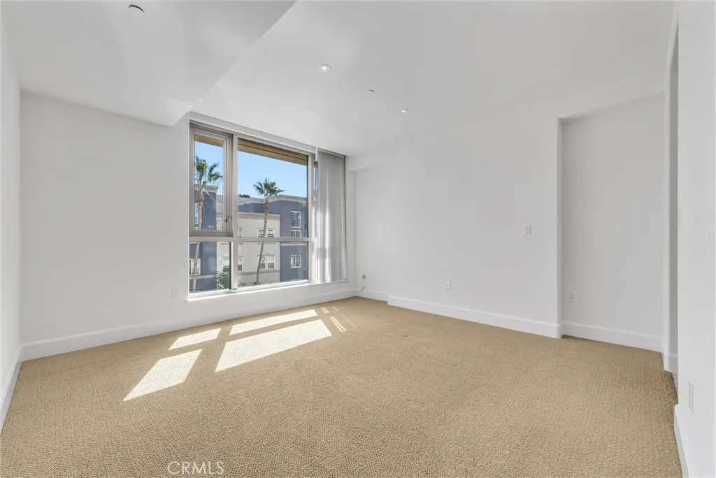 3044 Scholarship, Irvine, California 92612 home-pic-33