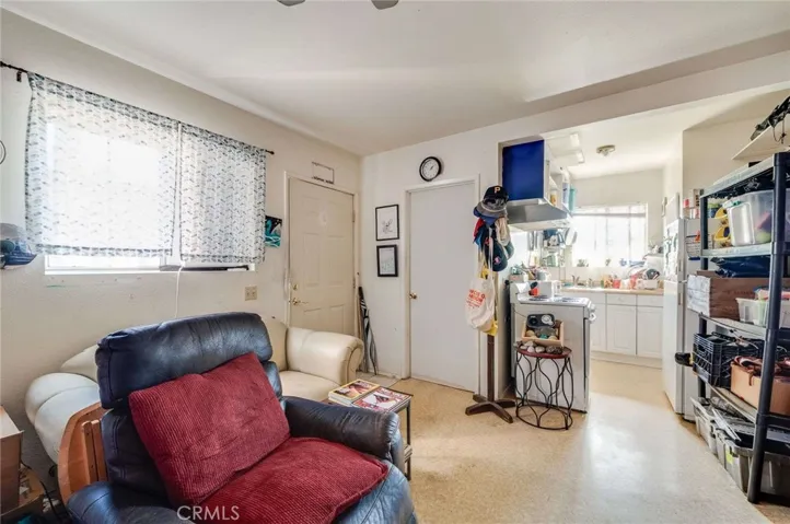 Bonus Unit Studio