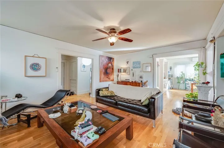 Front Unit Living Room