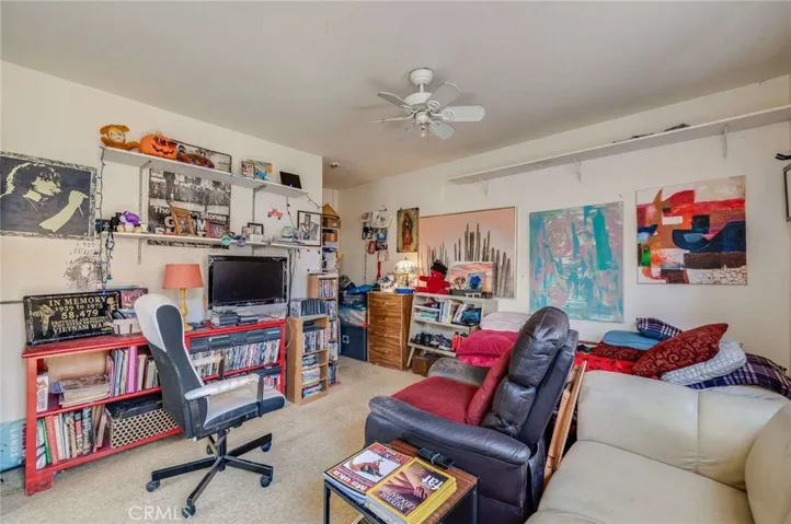 Bonus Unit Studio