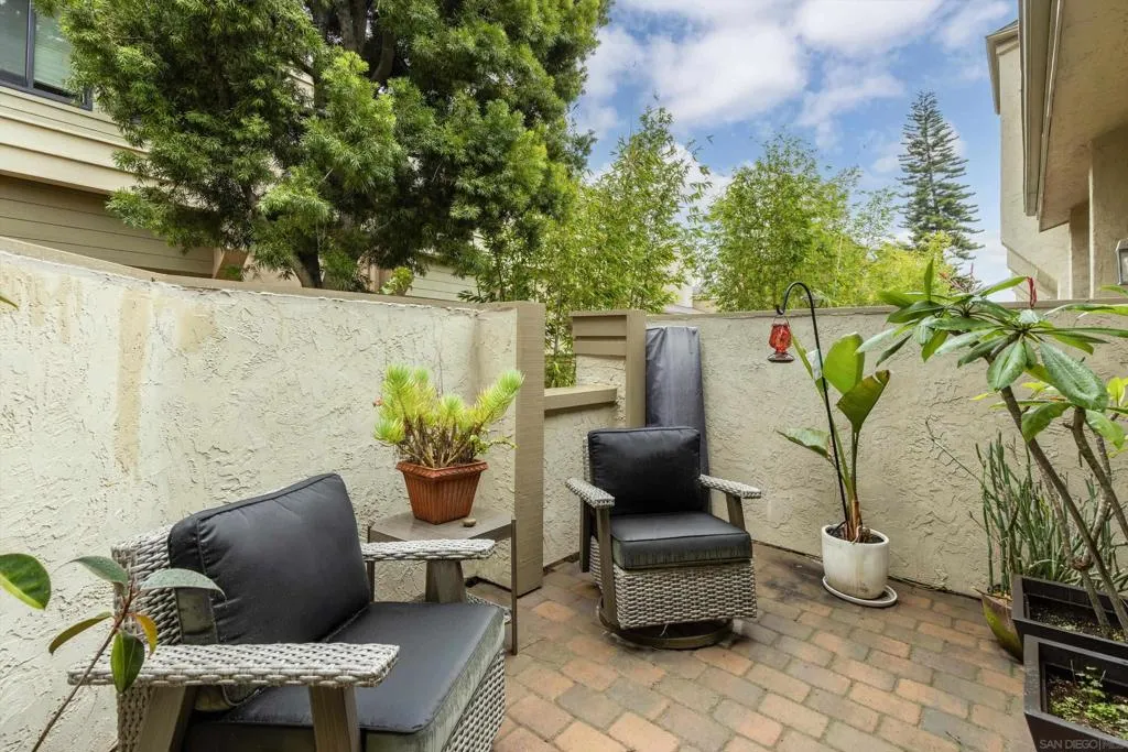 3320 Caminito Eastbluff 135, La Jolla, California 92037 home-pic-29