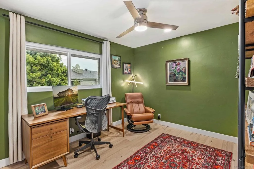 3320 Caminito Eastbluff 135, La Jolla, California 92037 home-pic-27