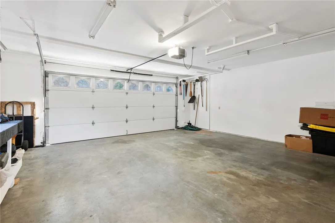 30260 Gremlin Court, Running Springs, California 92382 home-pic-35