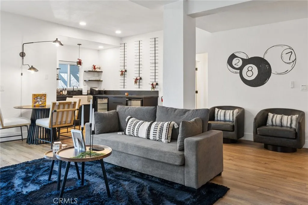30260 Gremlin Court, Running Springs, California 92382 home-pic-40