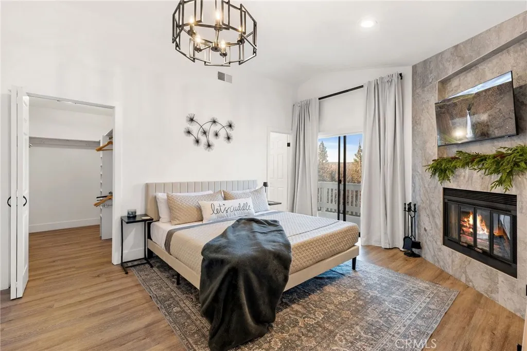 30260 Gremlin Court, Running Springs, California 92382 home-pic-26