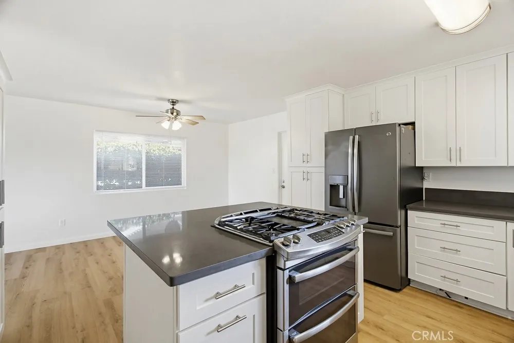6551 Lake Ashmere Court, San Diego, California 92119 home-pic-5