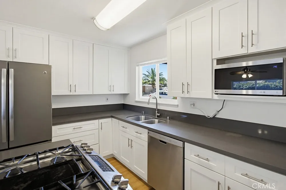 6551 Lake Ashmere Court, San Diego, California 92119 home-pic-3