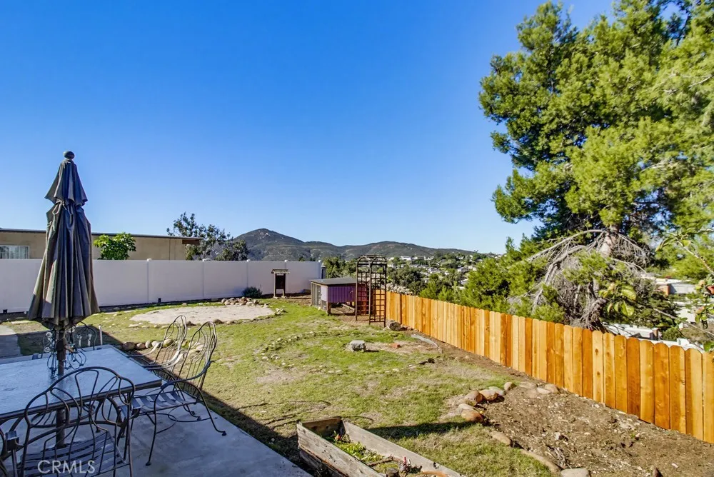 6551 Lake Ashmere Court, San Diego, California 92119 home-pic-35