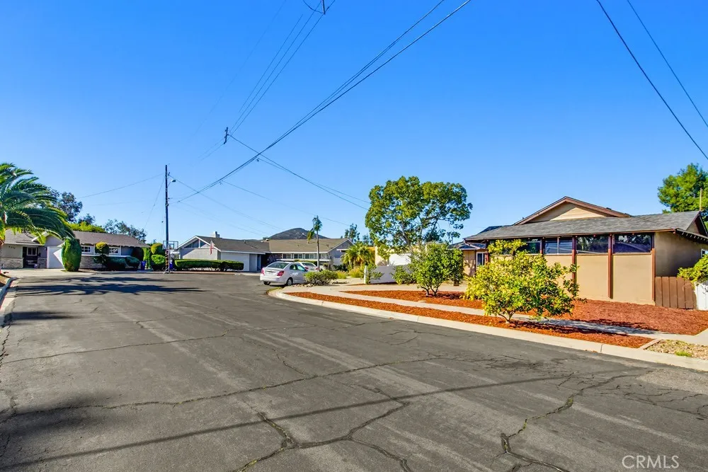 6551 Lake Ashmere Court, San Diego, California 92119 home-pic-42