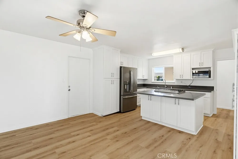6551 Lake Ashmere Court, San Diego, California 92119 home-pic-11