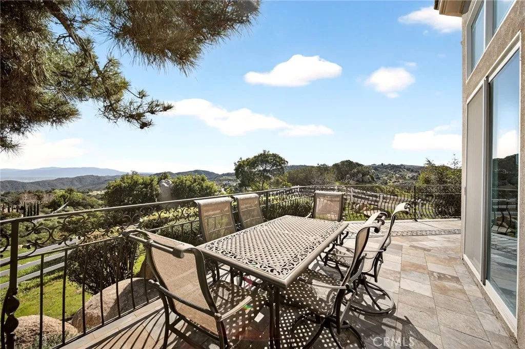 37840 Via Majorca, Murrieta, California 92562 home-pic-42