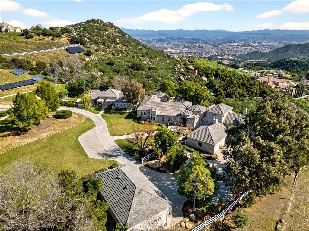 37840 Via Majorca, Murrieta, California 92562 home-pic-7