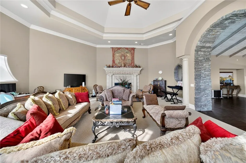 37840 Via Majorca, Murrieta, California 92562 home-pic-12