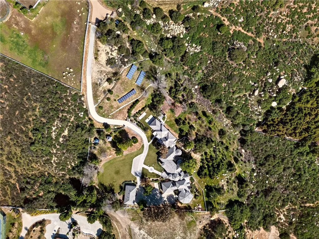 37840 Via Majorca, Murrieta, California 92562 home-pic-11