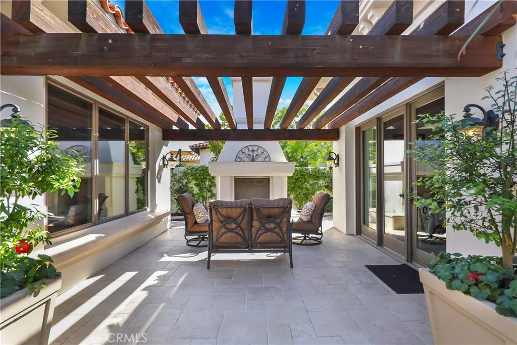 76518 Via Chianti, Indian Wells, California 92210 home-pic-3