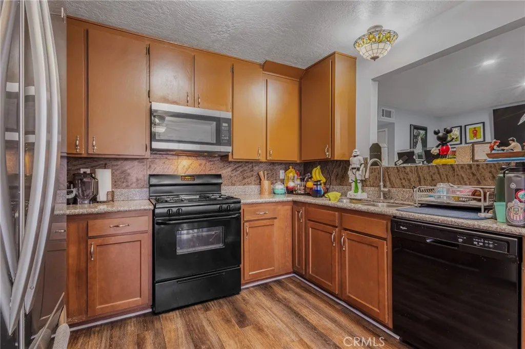 1381 S Walnut 2105, Anaheim, California 92802 home-pic-7