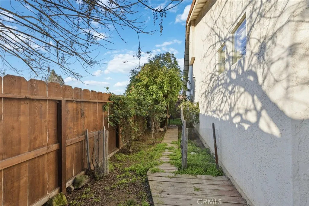 1126 Sprig Court, Merced, California 95340 home-pic-8