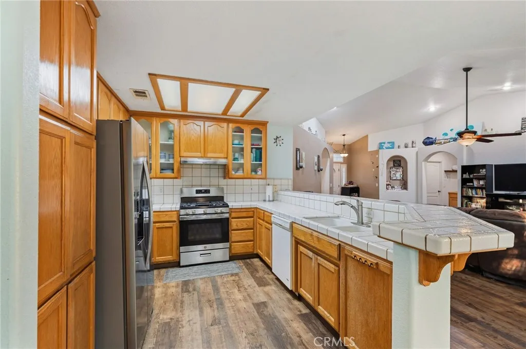 1126 Sprig Court, Merced, California 95340 home-pic-20