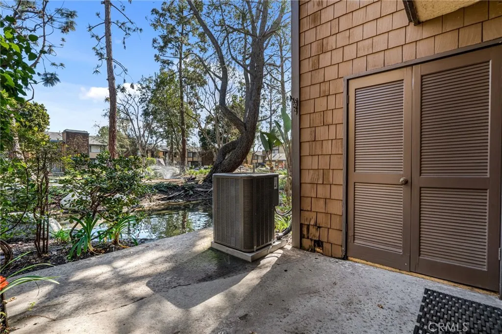 12750 Centralia 76, Lakewood, California 90715 home-pic-38