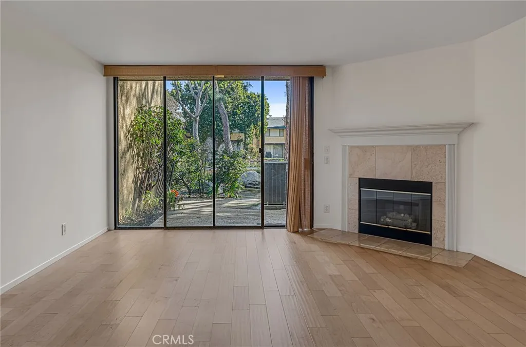 12750 Centralia 76, Lakewood, California 90715 home-pic-6