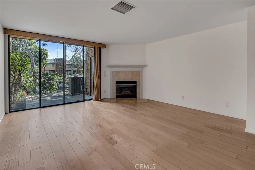 12750 Centralia 76, Lakewood, California 90715 home-pic-8