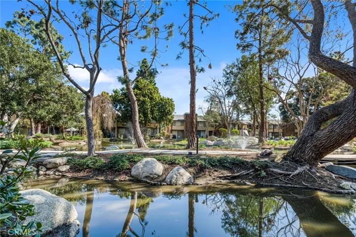 12750 Centralia 76, Lakewood, California 90715