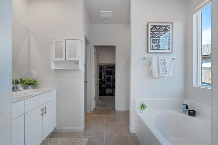 2111 Rosewood Drive, Hollister, California 95023
